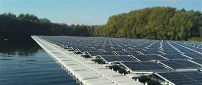 Alemanha inaugura maior sistema de energia fotovoltaica flutuante em Baden-Wü...