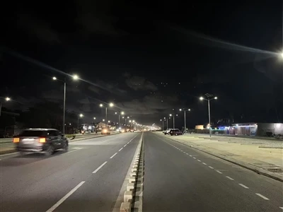 Iluminando o caminho: as lâmpadas da rua solar Edobo iluminam um novo capítul...