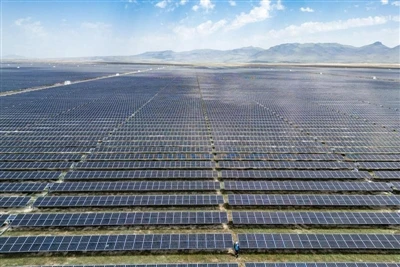 2. Hub Solar de 2,5 GW de US$ 200 milhões: Alfa Solar & Astroenergy Europe Pa...