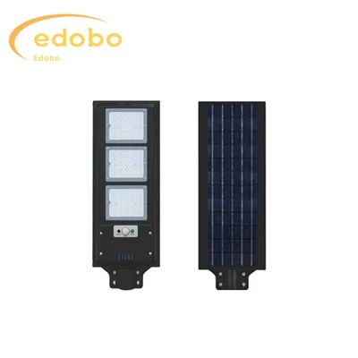 As luzes solares da rua ficam acesas a noite toda